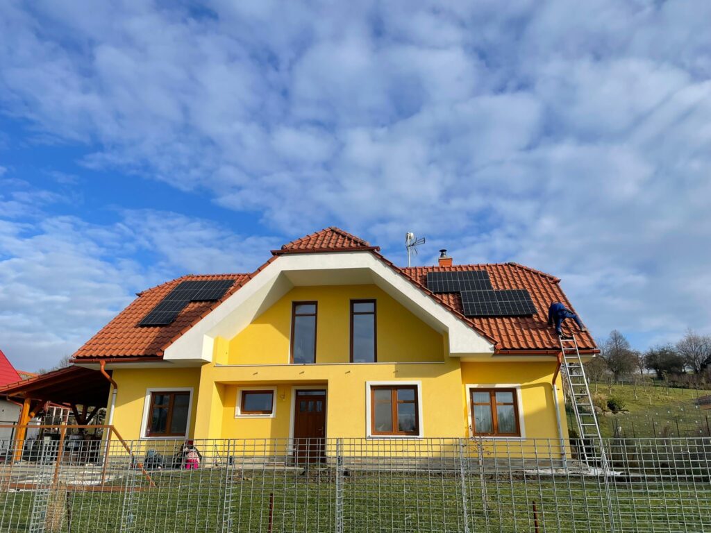 foto střecha - panely II